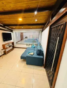 Casa com 5 Quartos para alugar, 350m² no Jardim Atlântico, Ilhéus