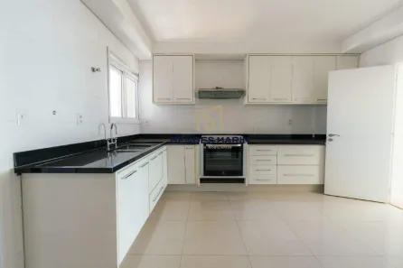 Apartamento com 3 Quartos para alugar, 256m² no Centro, Araçatuba
