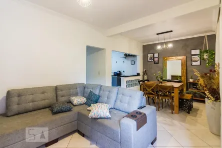 Casa com 2 Quartos à venda, 117m² no Parque Peruche, São Paulo