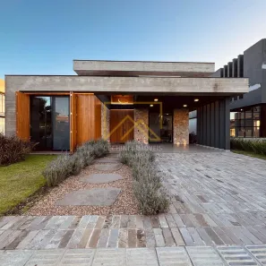 Casa com 3 Quartos à venda, 306m² no Morada Gaúcha, Gravataí