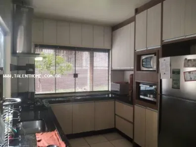 Casa com 3 Quartos à venda, 126m² no Brasília, Londrina