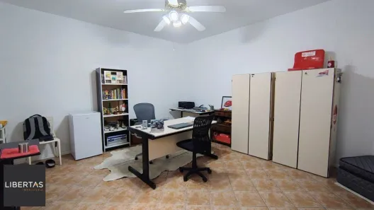 Sala Comercial com 1 Quarto à venda, 25m² no Passo da Areia, Porto Alegre