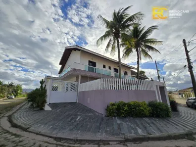 Sobrado com 5 Quartos à venda, 210m² no Bal Stella Maris, Peruíbe