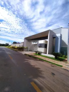 Casa de Condomínio com 3 Quartos à venda, 132m² no Residencial Center Ville, Goiânia