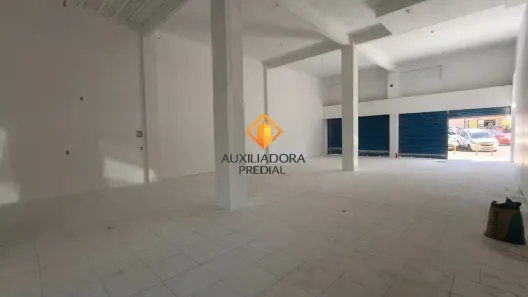 Ponto Comercial para alugar, 200m² no Jardim Cláudia, Pinhais