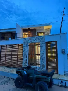 Sobrado com 4 Quartos à venda, 240m² no , Cruz