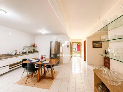 Casa com 4 Quartos à venda, 300m² no Monte Castelo, Teresina