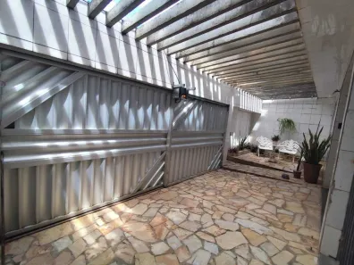 Casa com 5 Quartos à venda, 220m² no Cirurgia, Aracaju