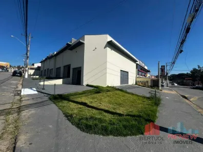 Sala Comercial para alugar, 225m² no Capela, Vinhedo