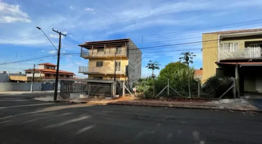 com 1 Quarto à venda, 300m² no Aquilles Sthengel, Londrina