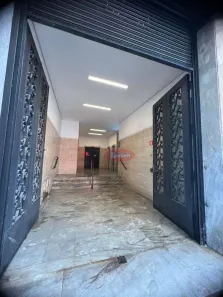 Prédio Comercial à venda, 3000m² no Centro, Santos