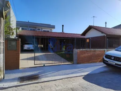 Casa com 4 Quartos à venda, 160m² no Ponta das Canas, Florianópolis