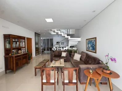 Sobrado com 3 Quartos à venda, 216m² no Taquaral, Piracicaba