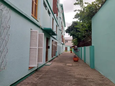 Apartamento com 2 Quartos à venda, 51m² no Menino Deus, Porto Alegre