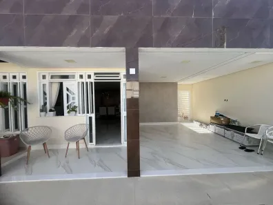 Casa com 3 Quartos à venda, 200m² no Grageru, Aracaju