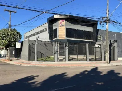 Galpão/Depósito/Armazém para alugar, 322m² no Coliseu, Londrina