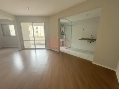 Apartamento com 3 Quartos à venda, 76m² no Zona 08, Maringá