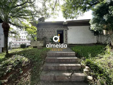 Imóvel Comercial com 6 Quartos para venda ou aluguel, 200m² no Nossa Senhora de Lourdes, Santa Maria