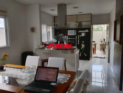 Sobrado com 3 Quartos à venda, 170m² no Jardim Alvorada, São José dos Campos