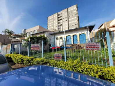 Casa com 3 Quartos à venda, 342m² no Centro, Bragança Paulista