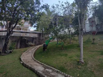 Fazenda/Sítio com 5 Quartos à venda, 500m² no Bonanza, Santa Luzia