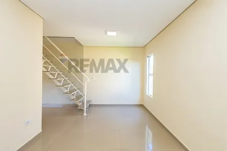 Sobrado com 4 Quartos para alugar, 234m² no Bairro Alto, Curitiba