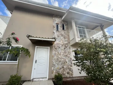 Casa com 3 Quartos à venda, 255m² no Carianos, Florianópolis