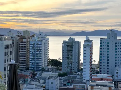 Apartamento com 4 Quartos à venda, 138m² no Centro, Florianópolis