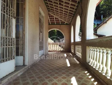 Casa com 5 Quartos à venda, 690m² no Grajaú, Rio de Janeiro