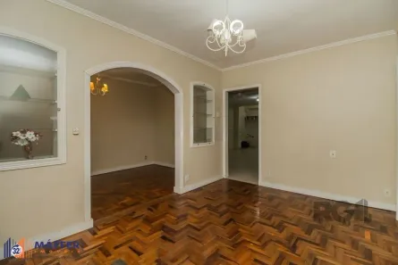 Casa com 8 Quartos à venda, 389m² no Jardim do Salso, Porto Alegre