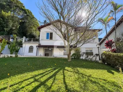 Casa com 3 Quartos à venda, 151m² no Coronel Veiga, Petrópolis
