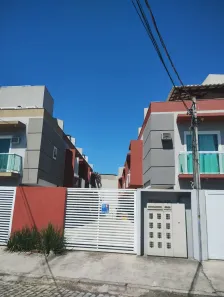 Casa de Condomínio com 2 Quartos à venda, 75m² no Marechal Hermes, Rio de Janeiro