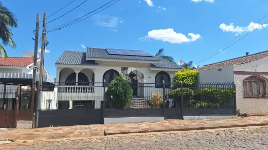 Casa com 4 Quartos à venda, 301m² no Nossa Senhora do Perpétuo Socorro, Santa Maria