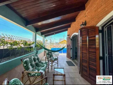 Sobrado com 3 Quartos à venda, 136m² no Balneário Stella Maris, Peruíbe