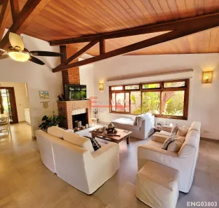 Sobrado com 4 Quartos à venda, 217m² no Bairro de Juquehy, São Sebastião