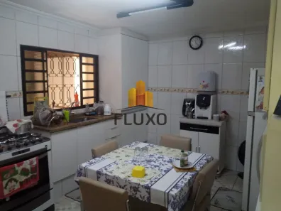 Casa com 5 Quartos à venda, 221m² no Parque Santa Edwiges, Bauru