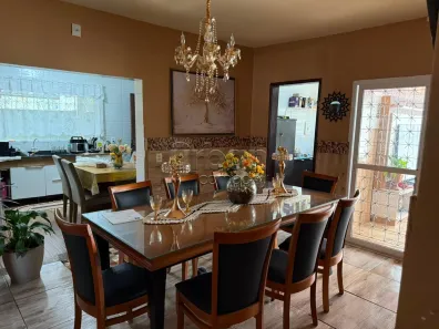 Casa com 4 Quartos à venda, 200m² no Harmonia, Canoas