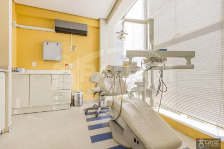 Sala Comercial à venda, 31m² no Cristo Redentor, Porto Alegre