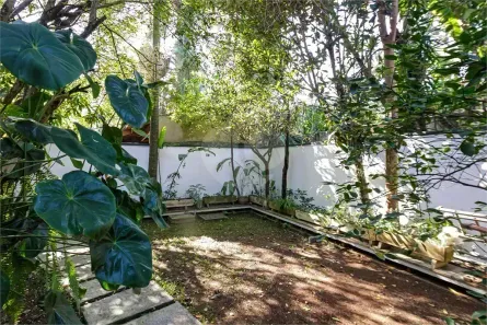 Sobrado com 3 Quartos à venda, 438m² no Granja Julieta, São Paulo
