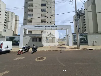 Apartamento com 2 Quartos para alugar, 55m² no Loteamento Luizote de Freitas IV, Uberlândia
