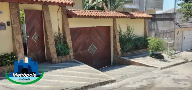 Sobrado com 3 Quartos à venda, 380m² no Parque Flamengo, Guarulhos