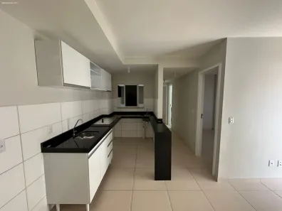 Apartamento com 2 Quartos para alugar, 45m² no Antônio Bezerra, Fortaleza