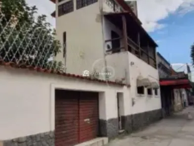 Casa com 3 Quartos para alugar, 200m² no Maracanã, Rio de Janeiro