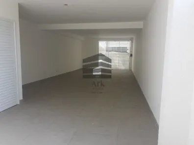 Sobrado com 3 Quartos à venda, 220m² no Chácara Inglesa, São Paulo