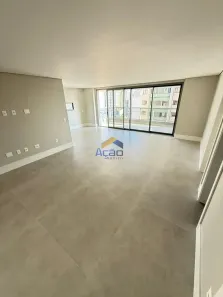 Apartamento com 3 Quartos para alugar, 138m² no Centro, Itajaí