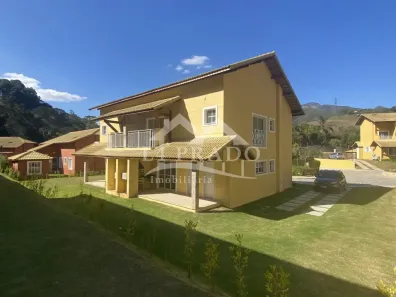 Casa com 4 Quartos à venda, 140m² no Itaipava, Petrópolis