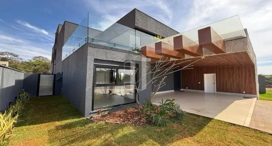 Casa de Condomínio com 4 Quartos à venda, 284m² no Jardins França, Goiânia