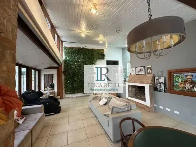 Casa com 4 Quartos à venda, 350m² no Chácara dos Lagos, Carapicuíba