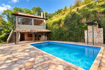 Fazenda/Sítio com 4 Quartos à venda, 360m² no Loteamento Champs Privés, Campo Limpo Paulista