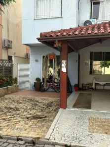 Casa de Condomínio com 3 Quartos à venda, 120m² no Engenho do Mato, Niterói